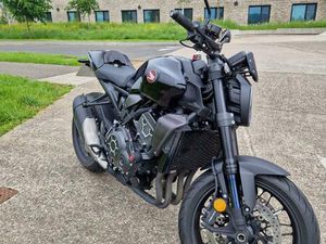 HONDA CB1000R NAKED PETROL MANUAL EURO 5 (146 PS) 998 CC