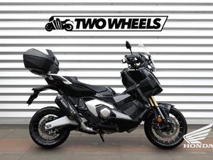 HONDA X-ADV750 *EXDEMO*