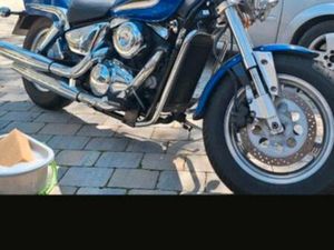 SUZUKI MARAUDER VZ800