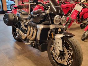 TRIUMPH ROCKET 3 GT