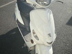 SCOOTER PEUGEOT V-CLIC