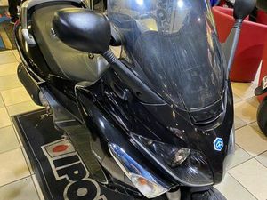 PIAGGIO X-EVO X8 2010 PETIT PRIX