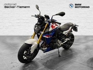 BMW F 900 R