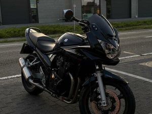 SUZUKI BANDIT 650S