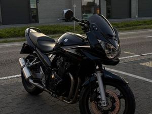 SUZUKI BANDIT 650S