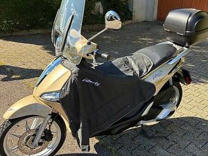PIAGGO LIBERTY 125 CM IGET ABS