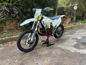 HUSQVARNA 300 2022 LEGGERE DESCRIZIONE