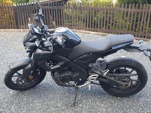 YAMAHA MT 125