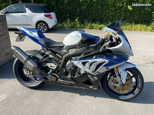 BMW S1000RR HP4