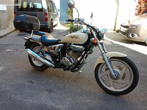 DAELIM VT ÉVOLUTION 125