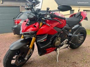 DUCATI STREETFIGHTER V4 / V4S