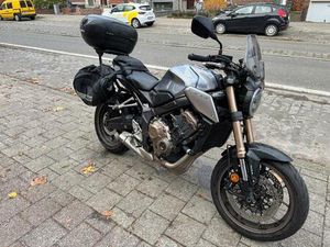 ② HONDA CB650R 2022 AVEC GARANTIE JUSQU'AU 24/02/2027