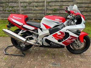 ② YZF750 SP HOMOLOGATIE WSBK GEEN YZF 750 R