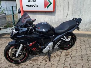 SUZUKI GSX-F 650 GEPFLEGT, ZUVERLÄSSIG, WENIG KILOMETER