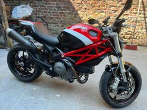 ② DUCATI MONSTER 796 + ABS ET ACCESSOIRES
