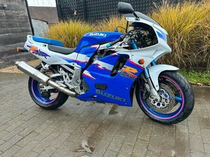 ② SUZUKI GSXR750W 1995