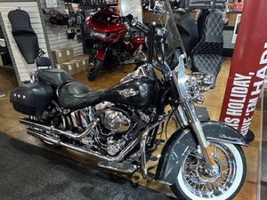 2006 SOFTAIL® DELUXE