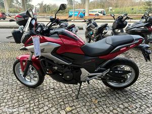 HONDA NC750X DCT
