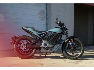 LIVEWIRE DEL MAR 876 KM LAUFLEISTUNG E-MOTORRAD