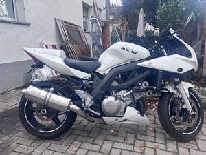 SUZUKI SV1000S