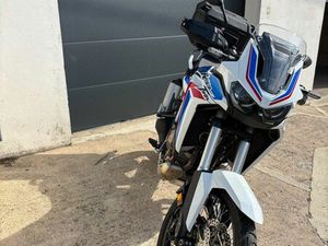 AFRICA TWIN CRF 1100
