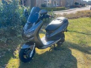 PEUGEOT ELYSTAR 70 CC WATERGEKOELD — SCOOTERS | PEUGEOT — MARKTPLAATS