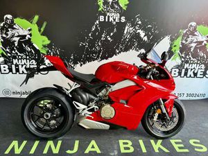 DUCATI PANIGALE V4*NUR 4000KM*NEUZUSTAND*