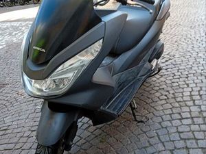 PCX 125
