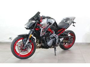 KAWASAKI Z900/ABS/AKRAPOVIC/ SCHEIBE