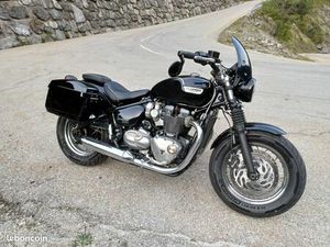 TRIUMPH BONNEVILLE SPEEDMASTER 1200