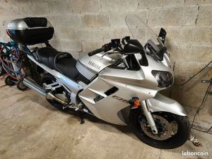 YAMAHA 1300FJR