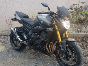 YAMAHA FZ8