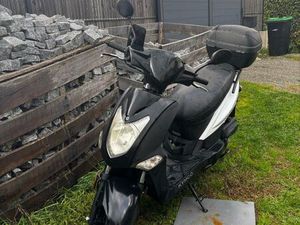 SCOOTER KYMKO AGILITY 50