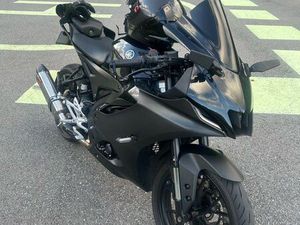 YAMAHA YZF-R125