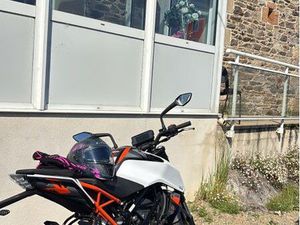 KTM DUKE 125
