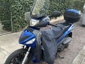 SUZUKI SIXTEEN UX 125