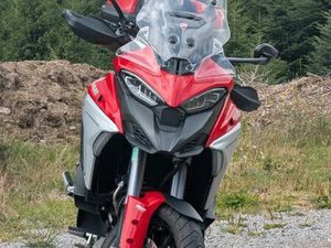 DUCATI MULTISRADA V4S TRAVEL RADAR
