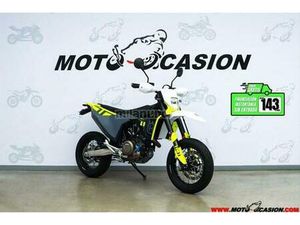 HUSQVARNA - 701 SUPERMOTO