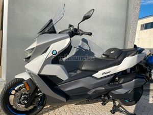 BMW - C 400 GT