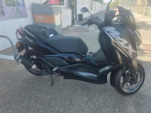 YAMAHA - XMAX 125 TEC MAX