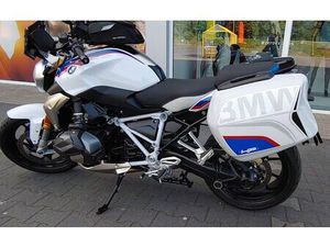 BMW R1250R HP AKRA,3 PAKETFFER,NOTRUF,1.HAND