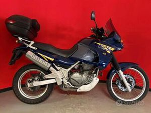 KAWASAKI KLE 500