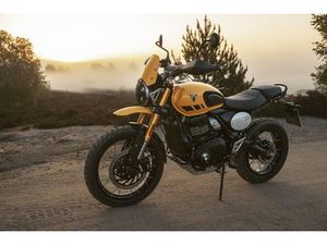 TRIUMPH SCRAMBLER 400 XC