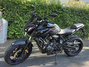 YAMAHA MT-07