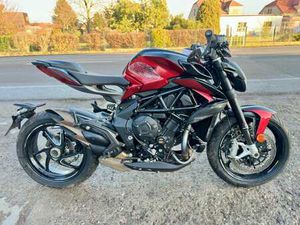 MV AGUSTA BRUTALE 800 RR