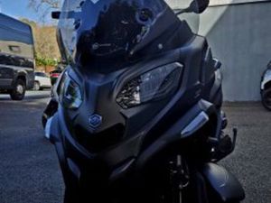 PIAGGIO MP3 530 HPE EXCLUSIVE 2025 530 CM3 | SCOOTER | 1 000 KM | NOIR | 64200 BIARRITZ