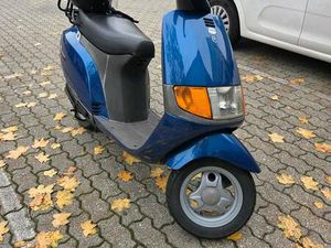 PIAGGIO SFERA NSL 50 TOP ZUSTAND