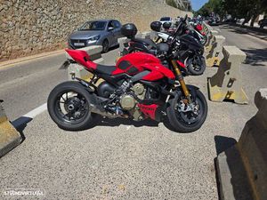 DUCATI STREETFIGHTER V4S