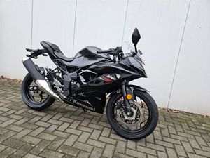KAWASAKI NINJA 125 500,- EURO STARTERBONUS SICHERN,
