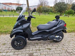 PIAGGIO MP3 500 LT